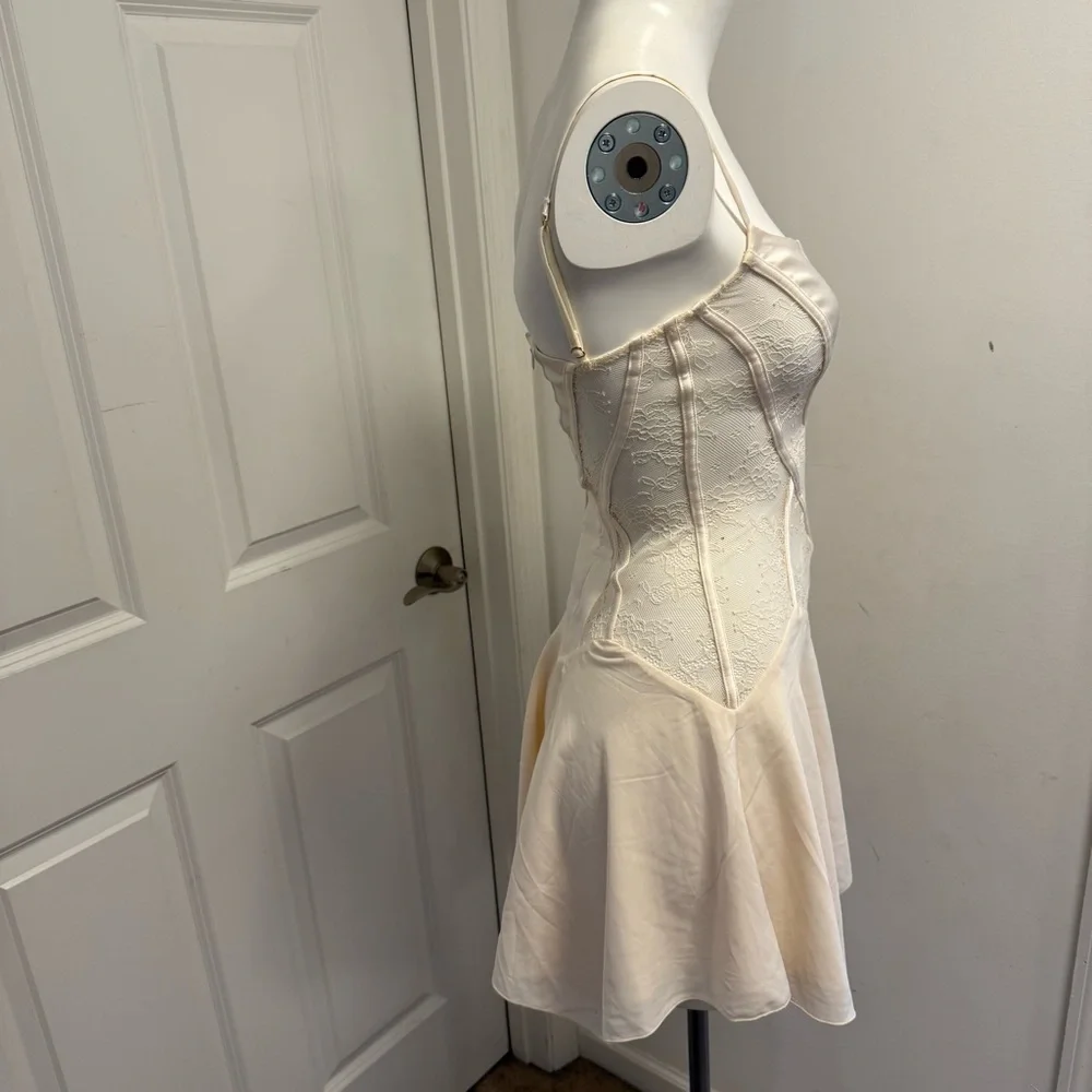 Oh Polly Lace Handkerchief Hem Mini Dress in Ivory - Picture 10 of 15